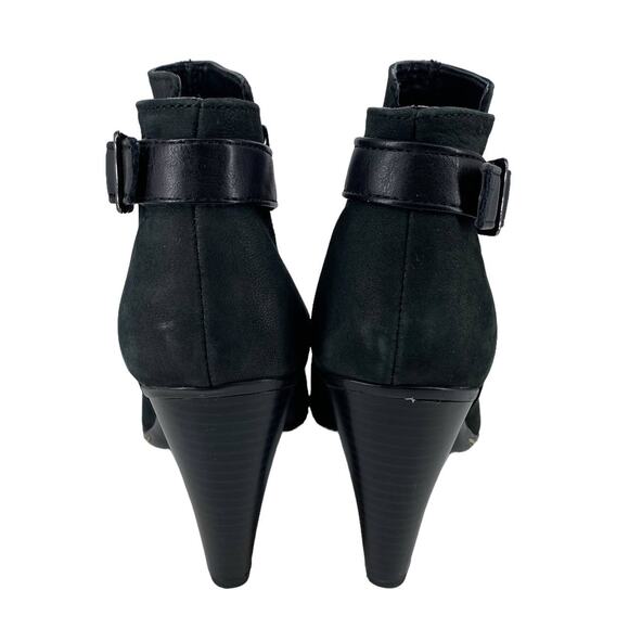 EURO Soft by SOFFT Sz 9 Serafina Black Ankle Boots Heel Side Zip Leather Comfy - Picture 11 of 16